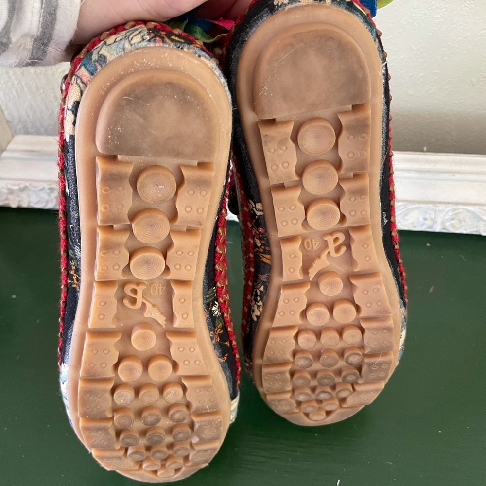Festive colorful Boho Flats - Picture 7 of 9